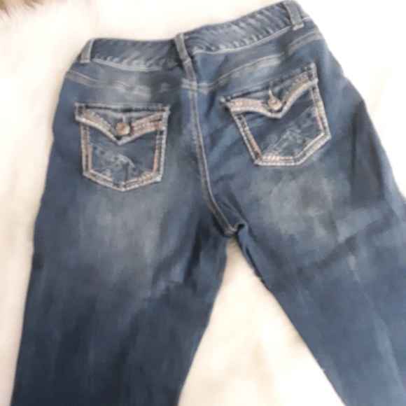 Maurices Capris 7/8 - Picture 2 of 3